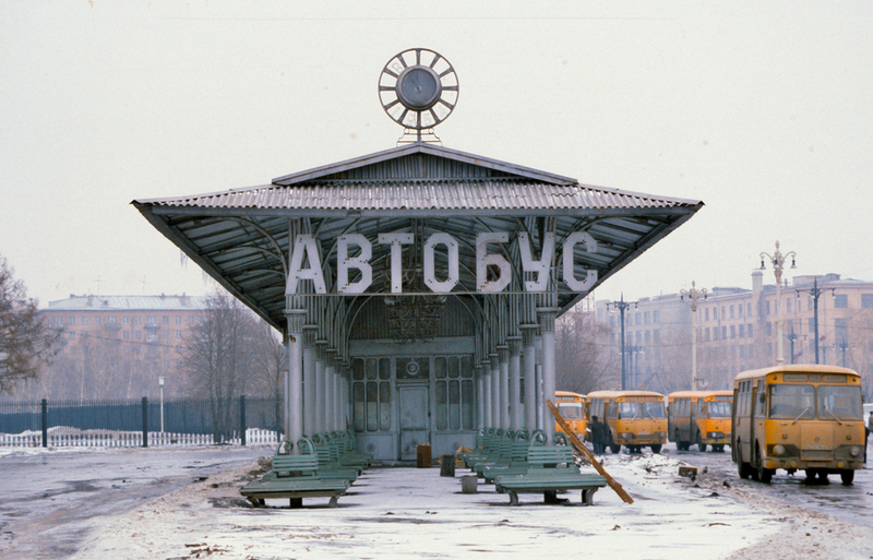 Illustration for article titled Did the Russians love the '80s too? Some revealing photos
